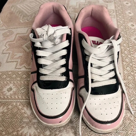 Hello kitty sneakers - Picture 1 of 5